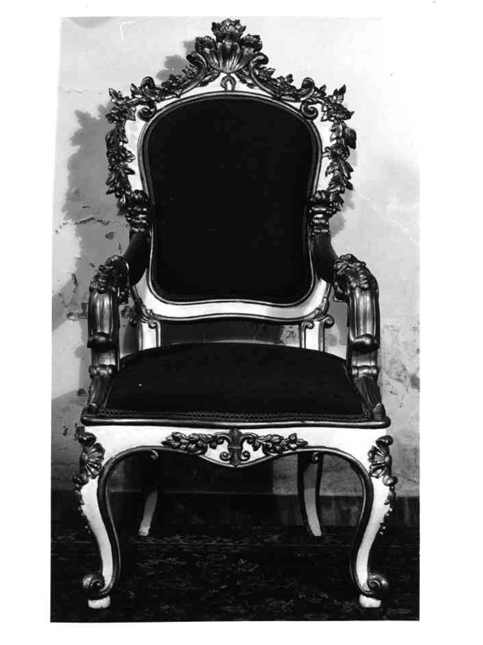 POLTRONA DA CERIMONIA - manifattura napoletana (Seconda metà sec. XVIII)