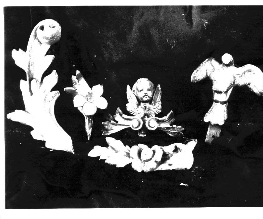 ELEMENTO DI DECORAZIONE, FRAMMENTO - manifattura napoletana (INIZIO sec. XIX)