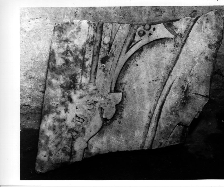 LAPIDE, FRAMMENTO - BOTTEGA NAPOLETANA (ULTIMO QUARTO Sec. XVI)