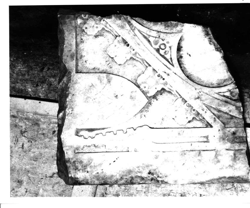 LAPIDE, FRAMMENTO - BOTTEGA NAPOLETANA (ULTIMO QUARTO Sec. XVI)