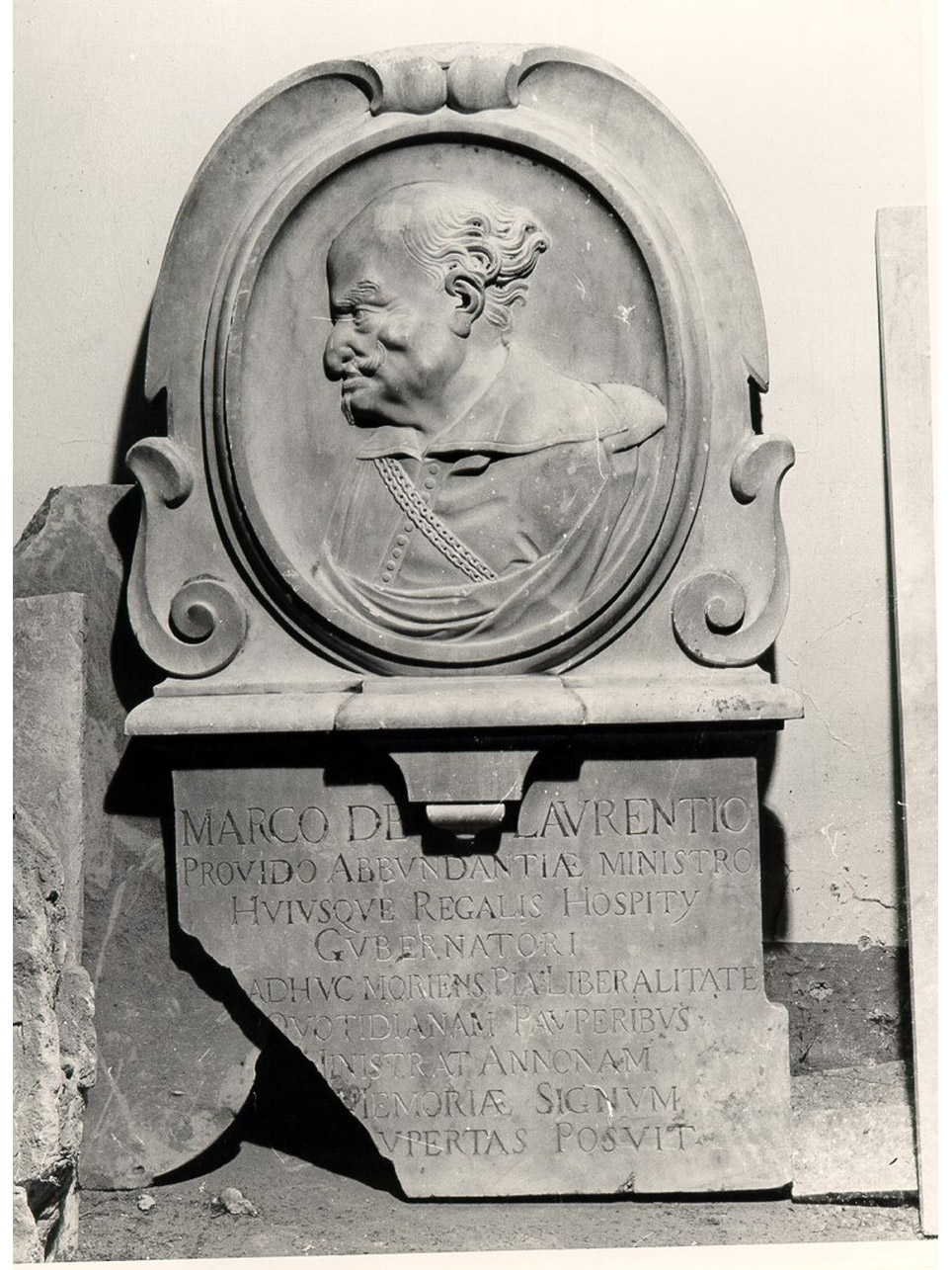 ritratto di Marco de Laurentio (rilievo, elemento d'insieme) - bottega napoletana (seconda metà sec. XVI)