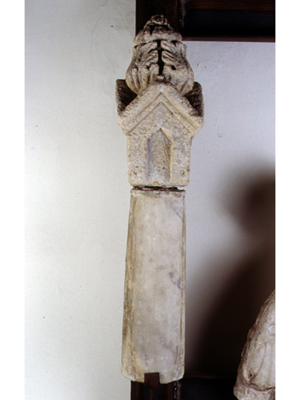 colonnina, elemento d'insieme di Carrettai Pietro detto Giovanni da Firenze (seconda metà sec. XIV)