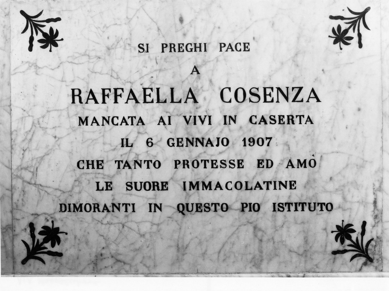 lapide tombale - bottega campana (sec. XX)