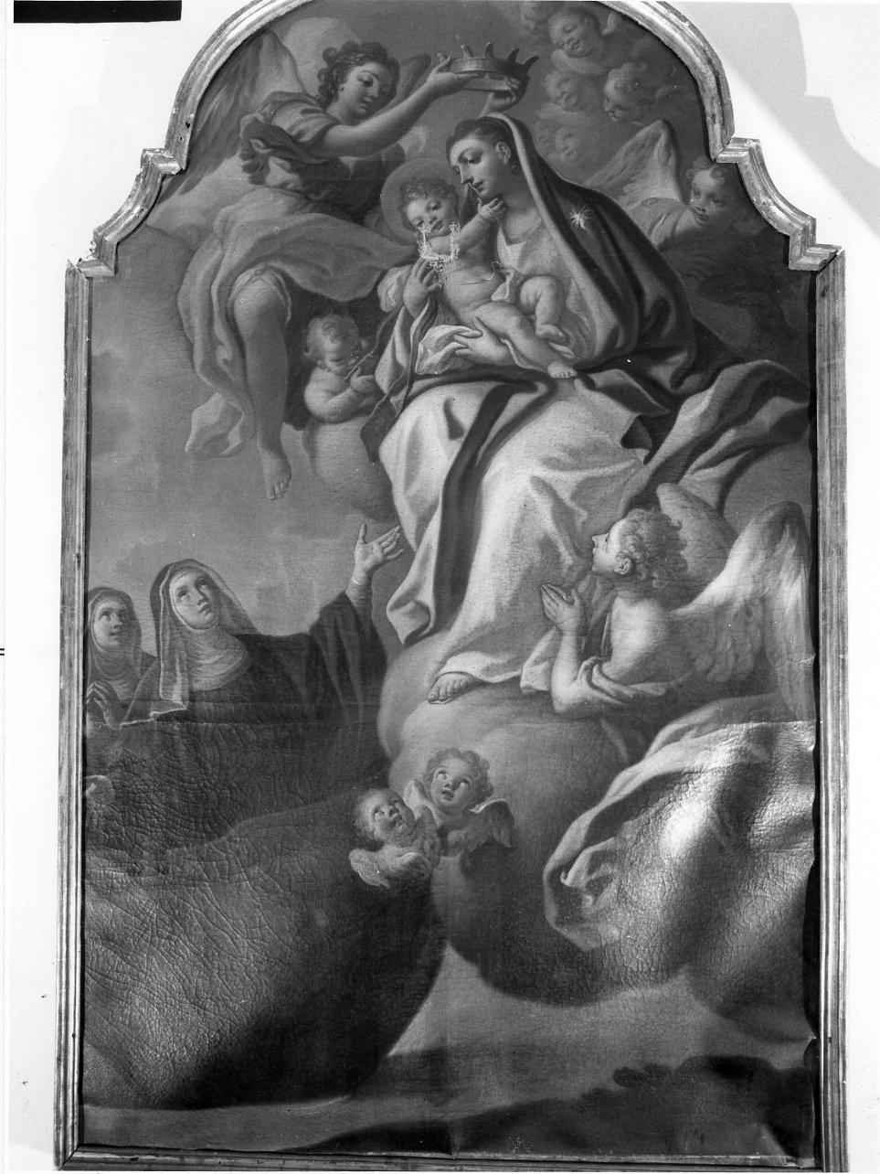 apparizione della Madonna alle monache rapite da Turchi (dipinto) di De Maio Paolo (sec. XVIII)