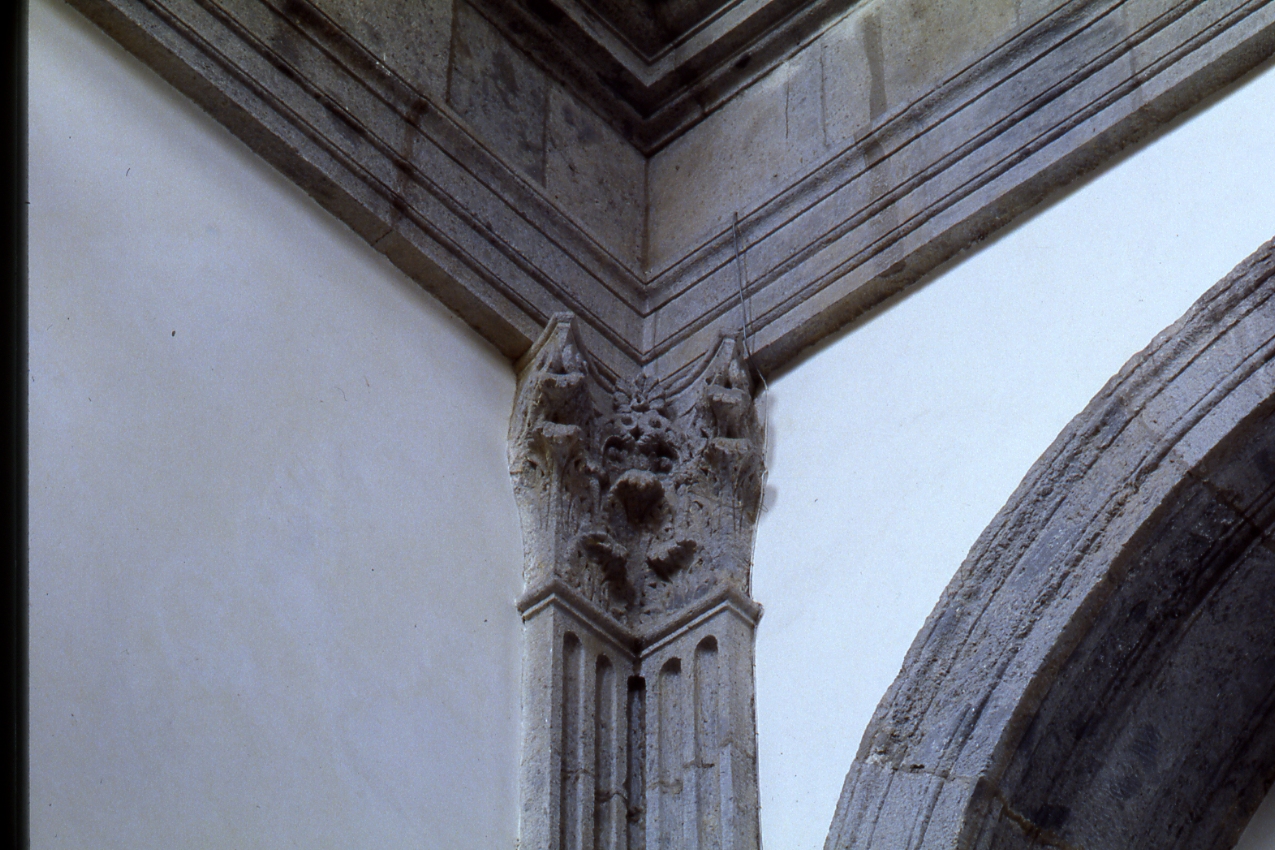 lesena corinzia, serie - bottega napoletana (metà sec. XVI)