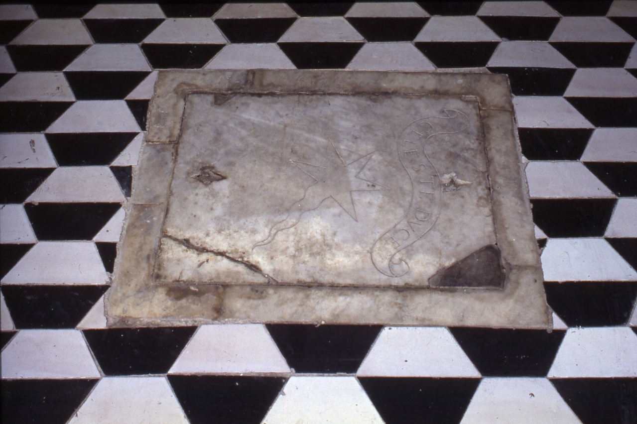 lastra tombale - bottega napoletana (prima metà sec. XVII)