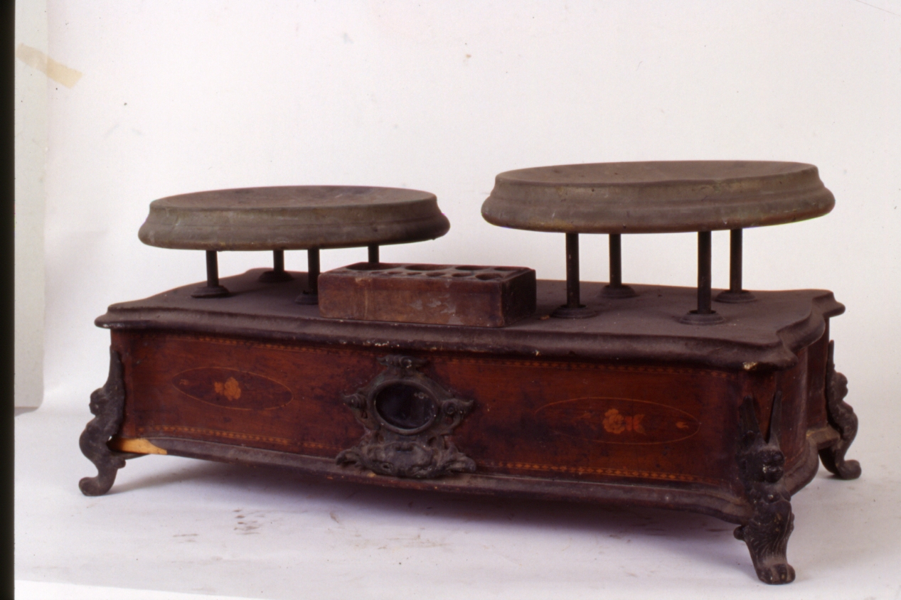 bilancia - bottega napoletana (fine sec. XIX)