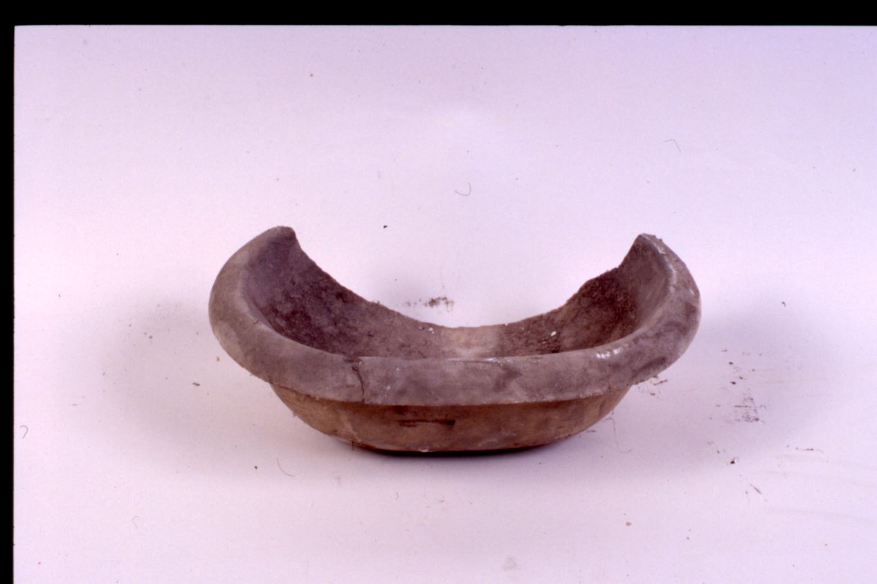 acquasantiera, frammento - bottega napoletana (inizio sec. XX)