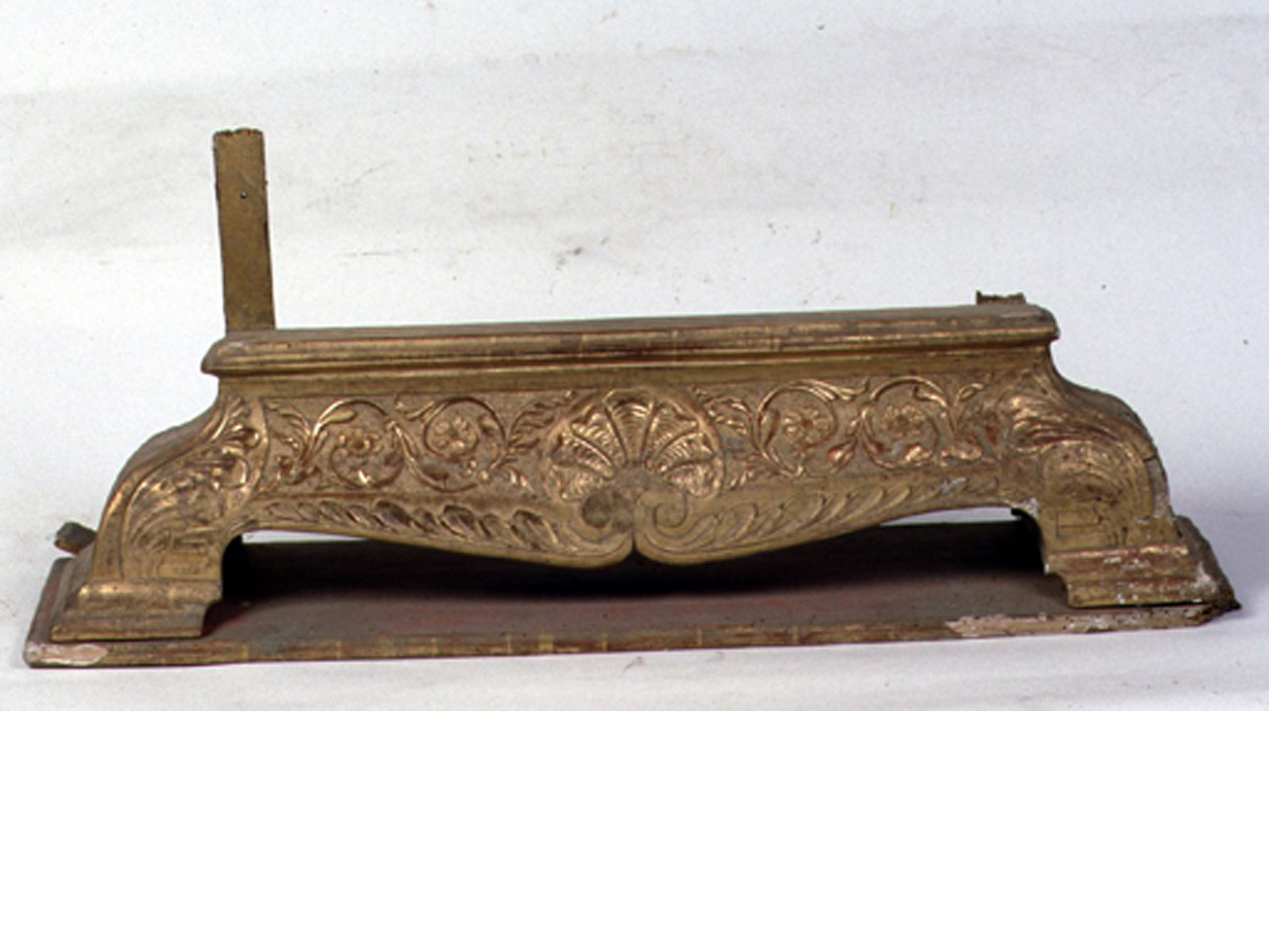 piedistallo di statua, frammento - bottega napoletana (metà sec. XIX)