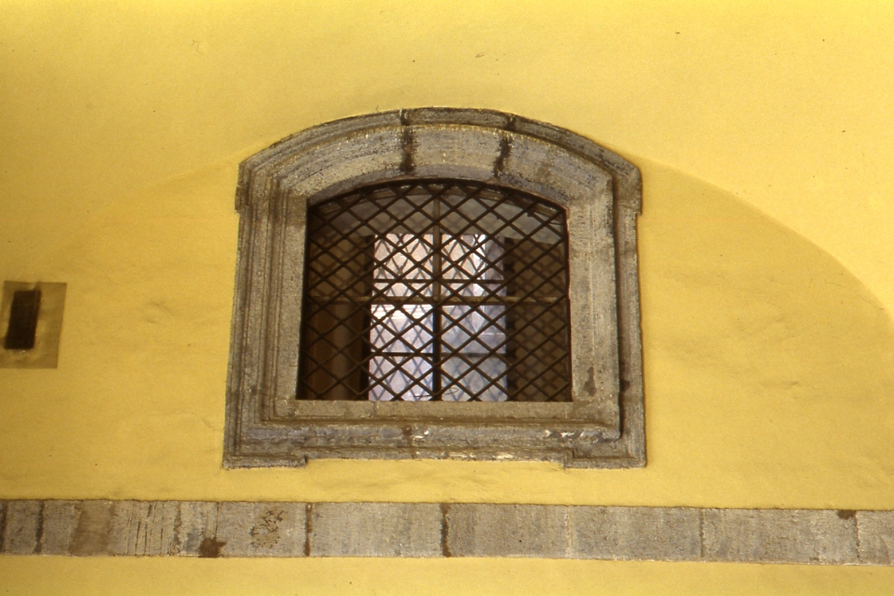 mostra di finestra, serie di Cavagna Giovanni Battista (fine sec. XVI)