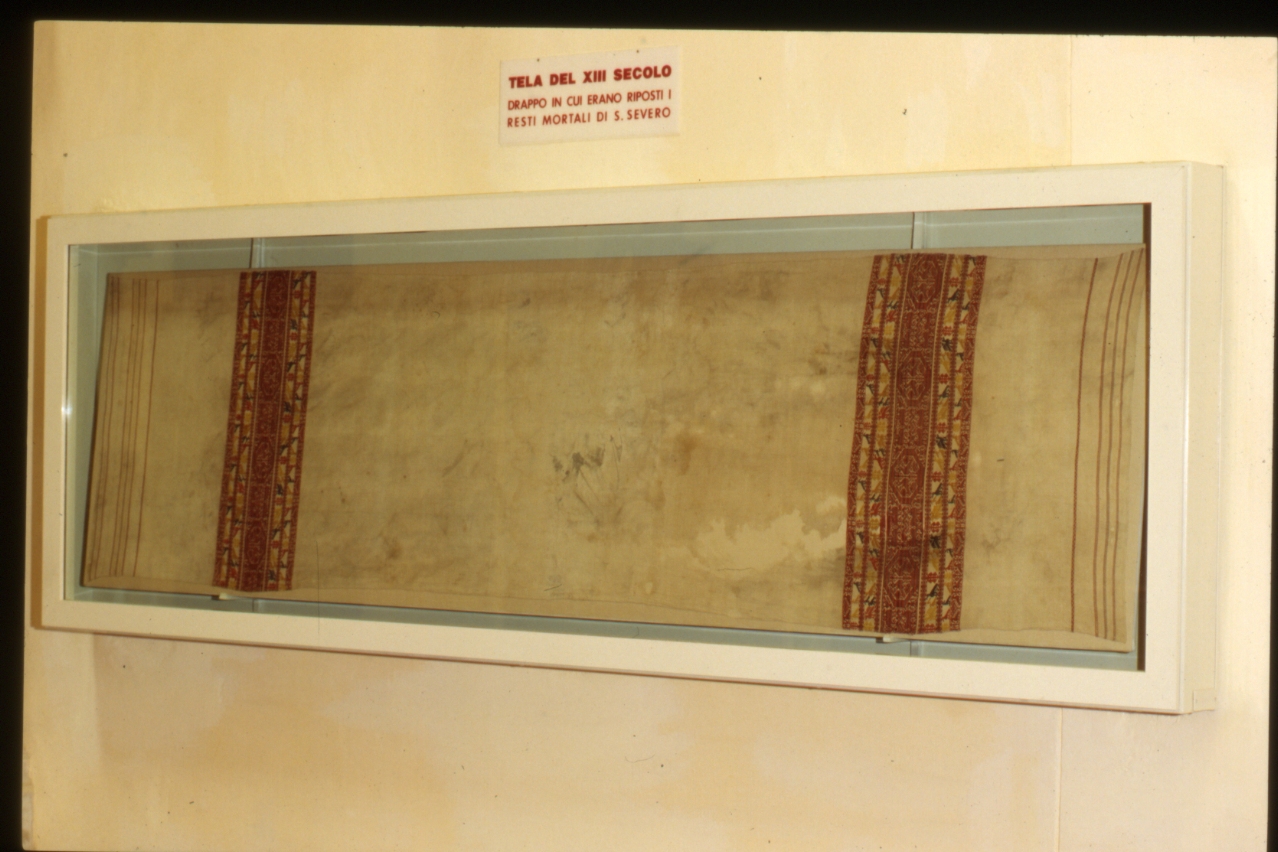 coltre funebre - manifattura napoletana (metà sec. XIII)