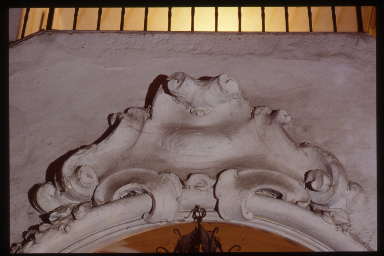 decorazione plastica - bottega napoletana (metà sec. XVII)