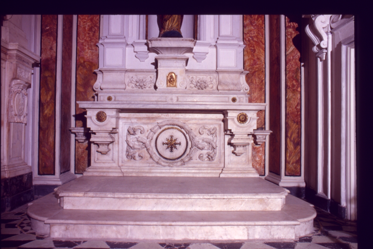 altare - bottega napoletana (metà sec. XVIII)