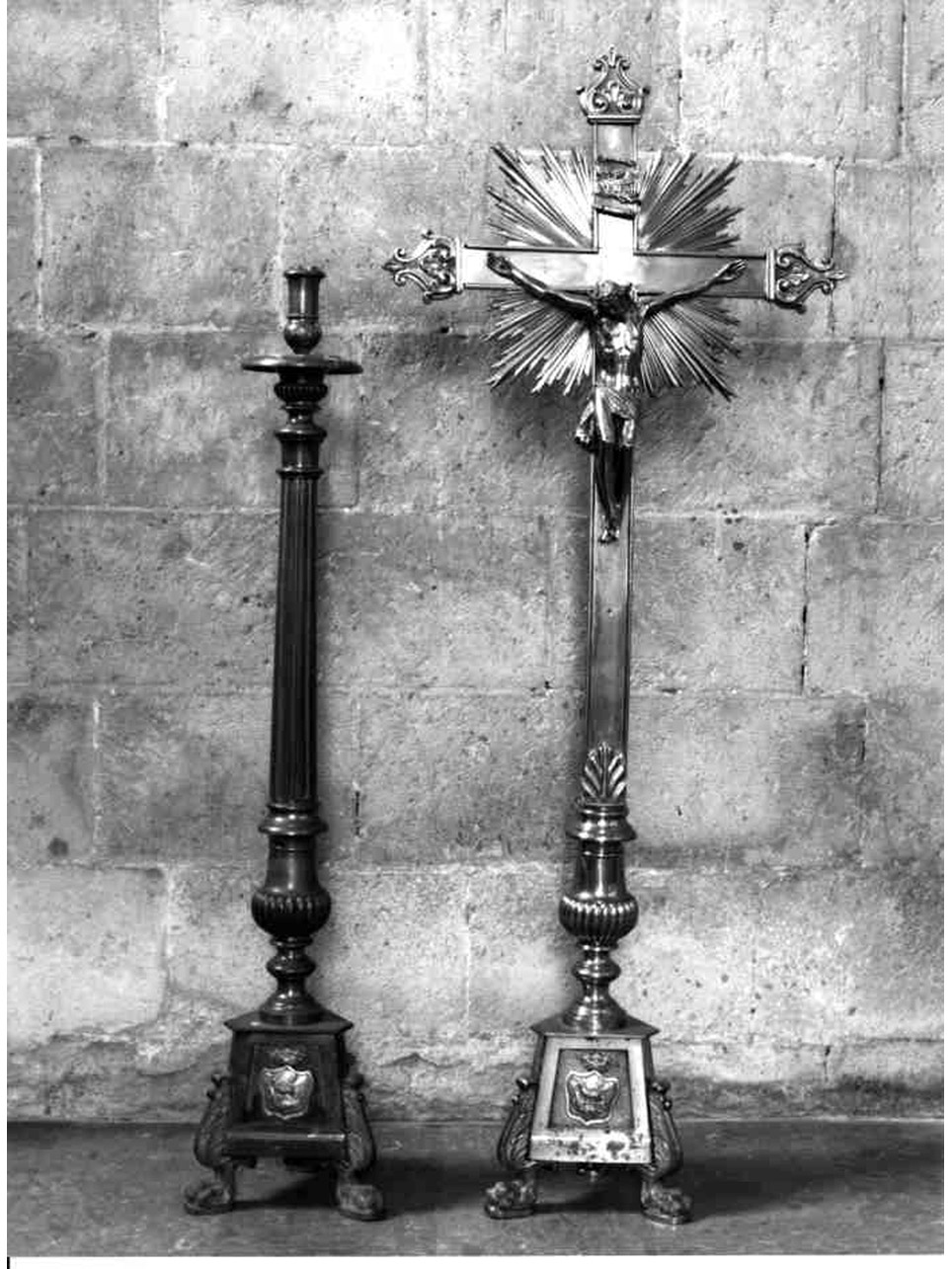 croce d'altare, elemento d'insieme - bottega napoletana (seconda metà sec. XIX)