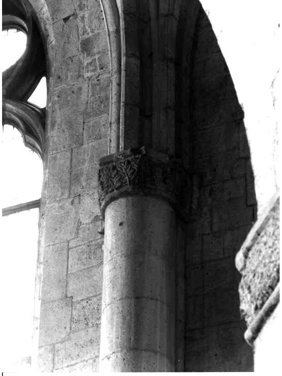 capitello, serie - bottega napoletana (ultimo quarto sec. XIII)