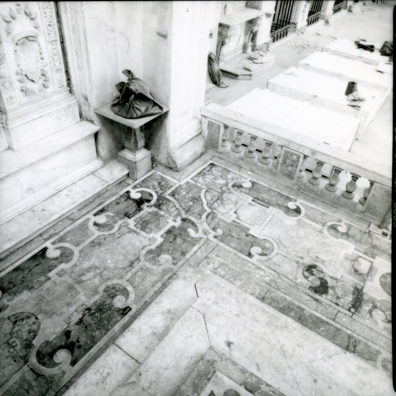 pavimento - bottega napoletana (prima metà sec. XVII)