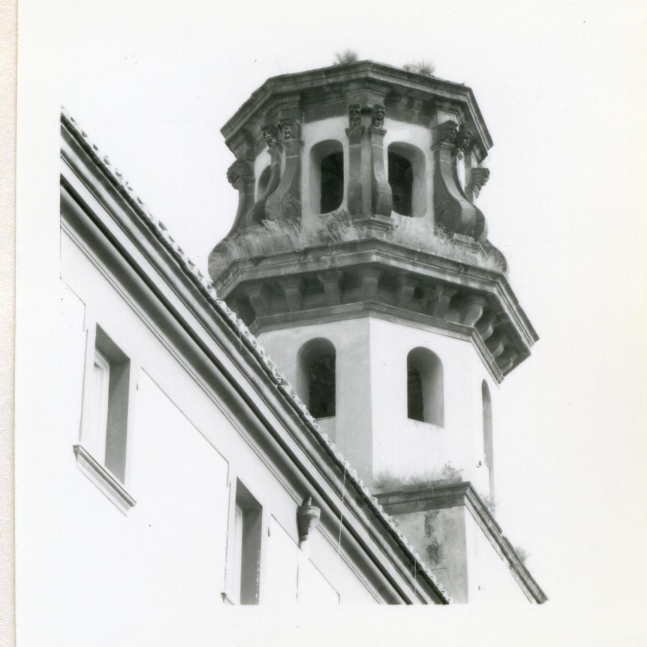 decorazione plastico-architettonica - bottega napoletana (inizio sec. XVII)