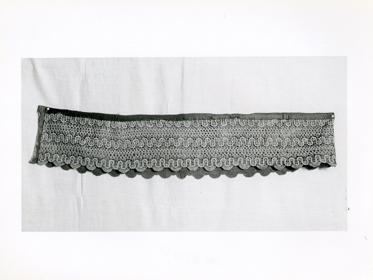 mantovana - manifattura napoletana (seconda metà sec. XIX)