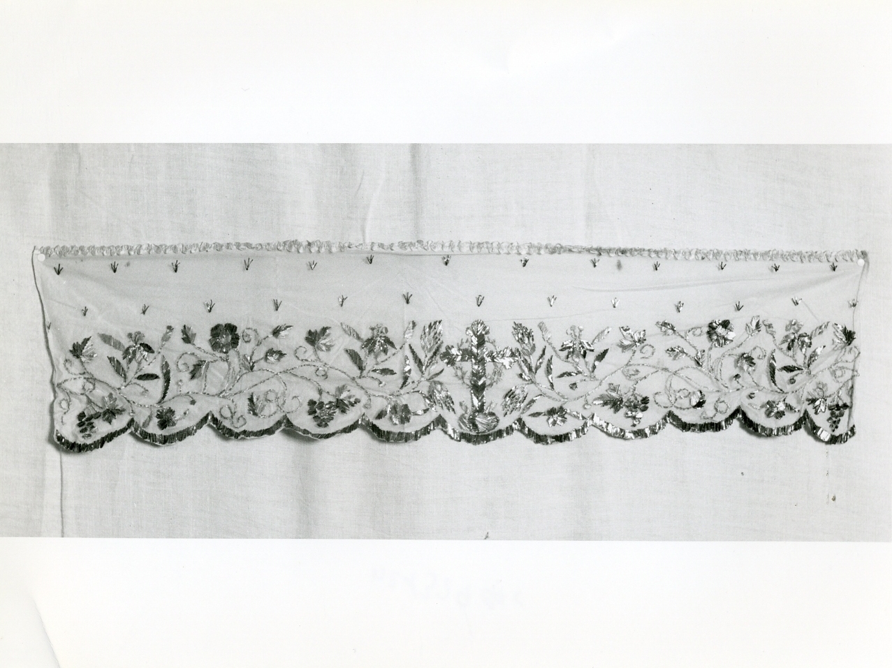 mantovana - manifattura napoletana (seconda metà sec. XIX)