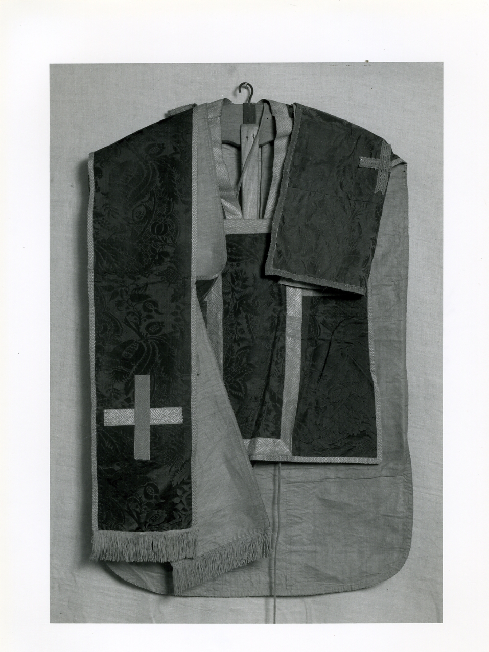 paramento liturgico - manifattura napoletana (prima metà sec. XIX)