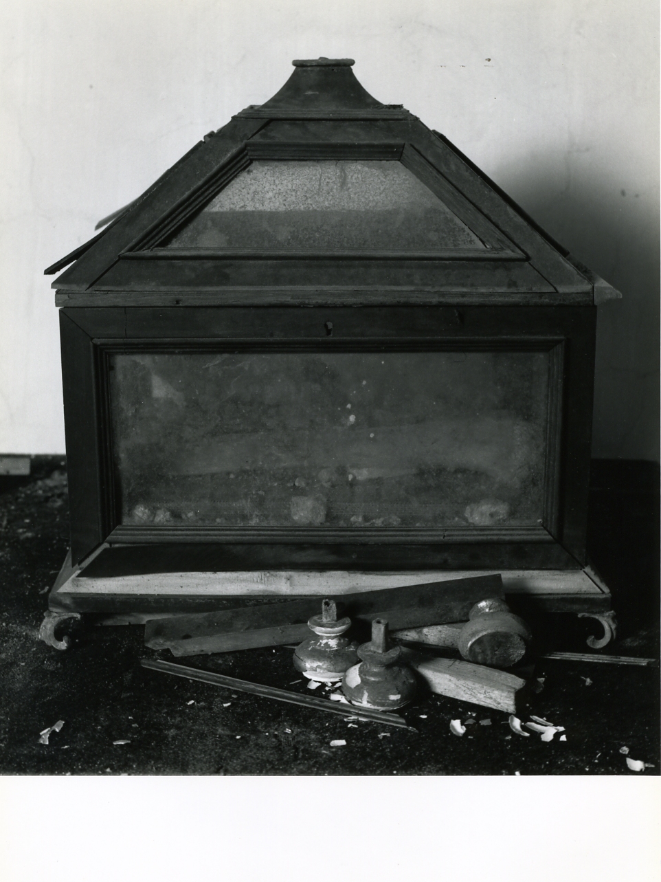 reliquiario, serie - bottega napoletana (prima metà sec. XIX)