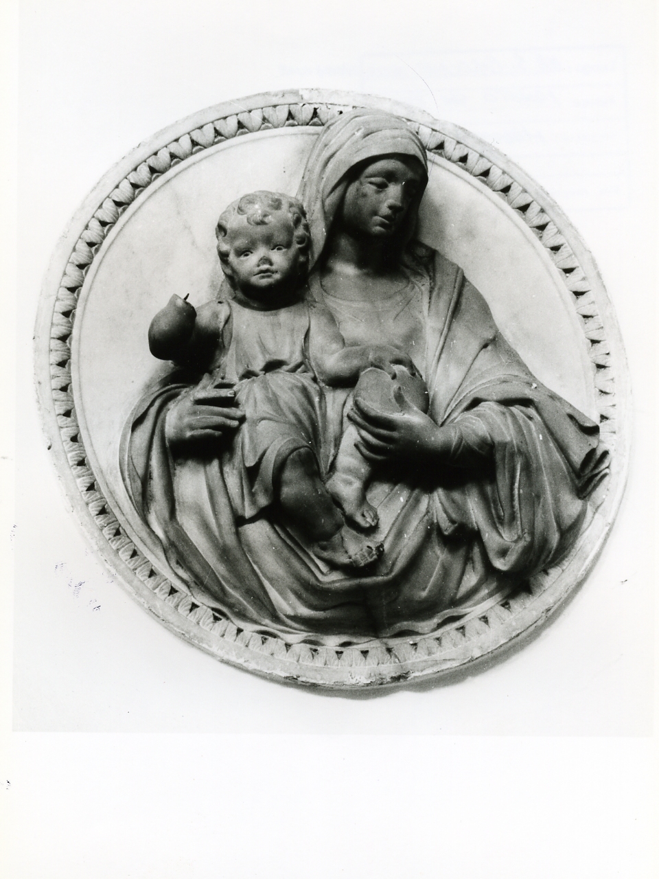 Madonna con Bambino (rilievo) - bottega napoletana (prima metà sec. XVI)