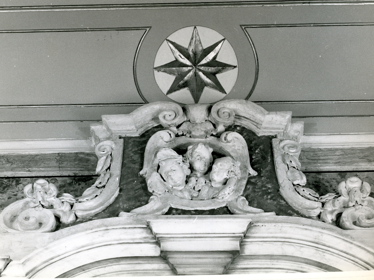 decorazione plastica - bottega napoletana (seconda metà sec. XVIII)