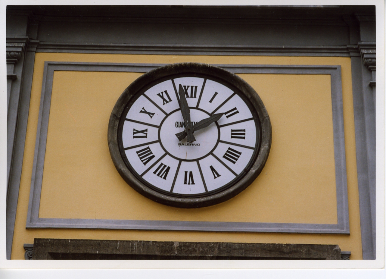 orologio - fisso - bottega napoletana (prima metà sec. XX)