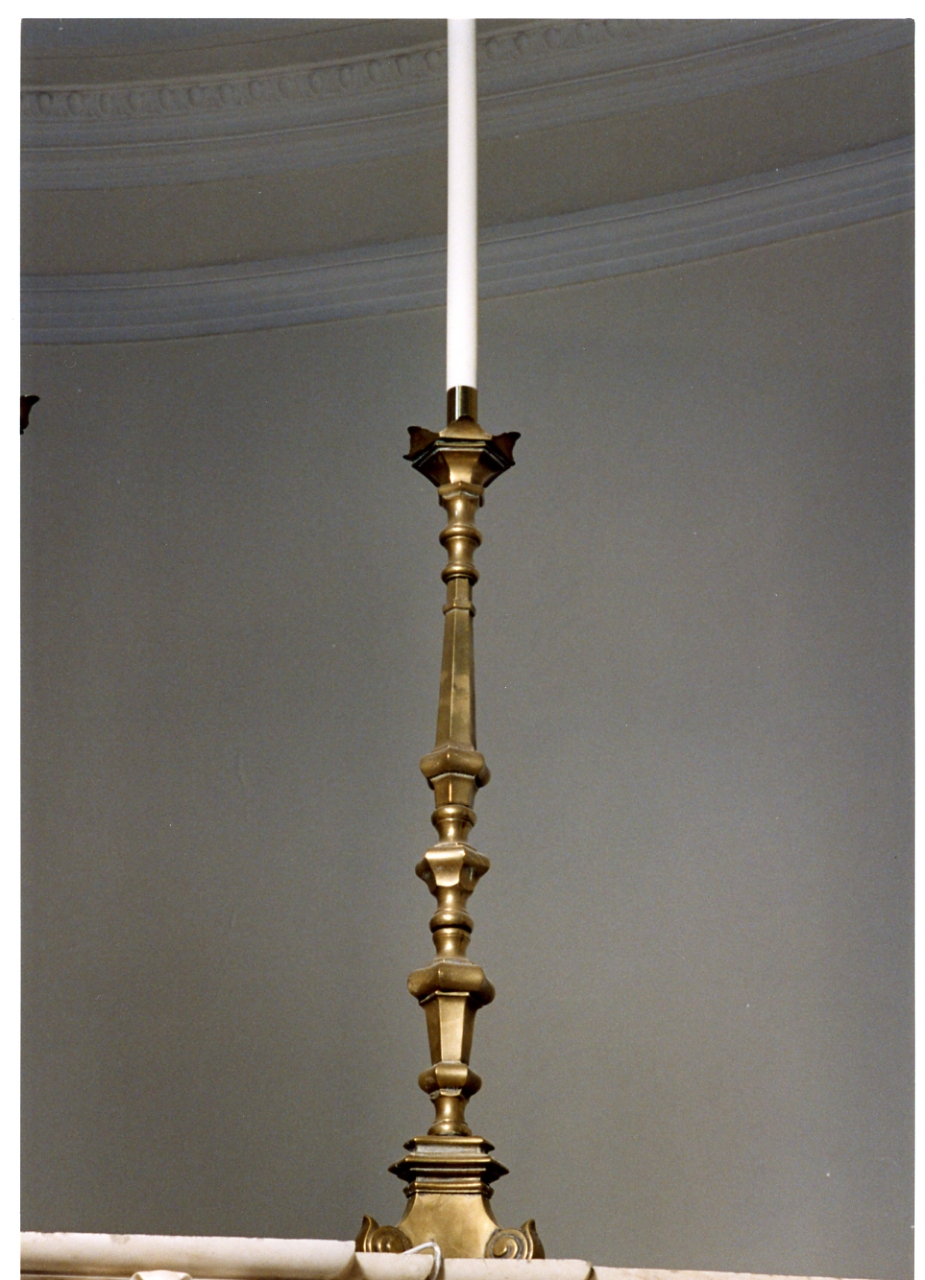 candelabro, serie - bottega napoletana (prima metà sec. XX)