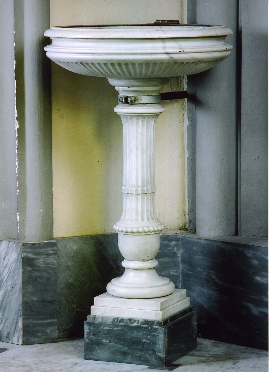 fonte battesimale - bottega napoletana (prima metà sec. XX)