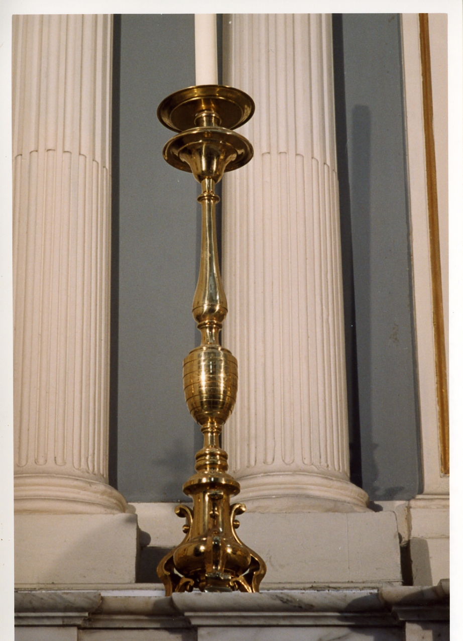 candelabro, serie - bottega napoletana (fine/inizio secc. XIX/ XX)