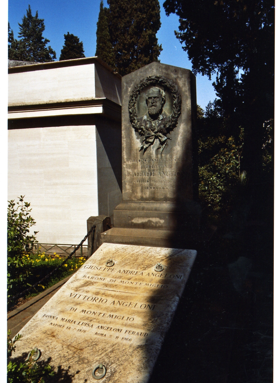 monumento funebre di De Lucia Giuseppe (sec. XIX)