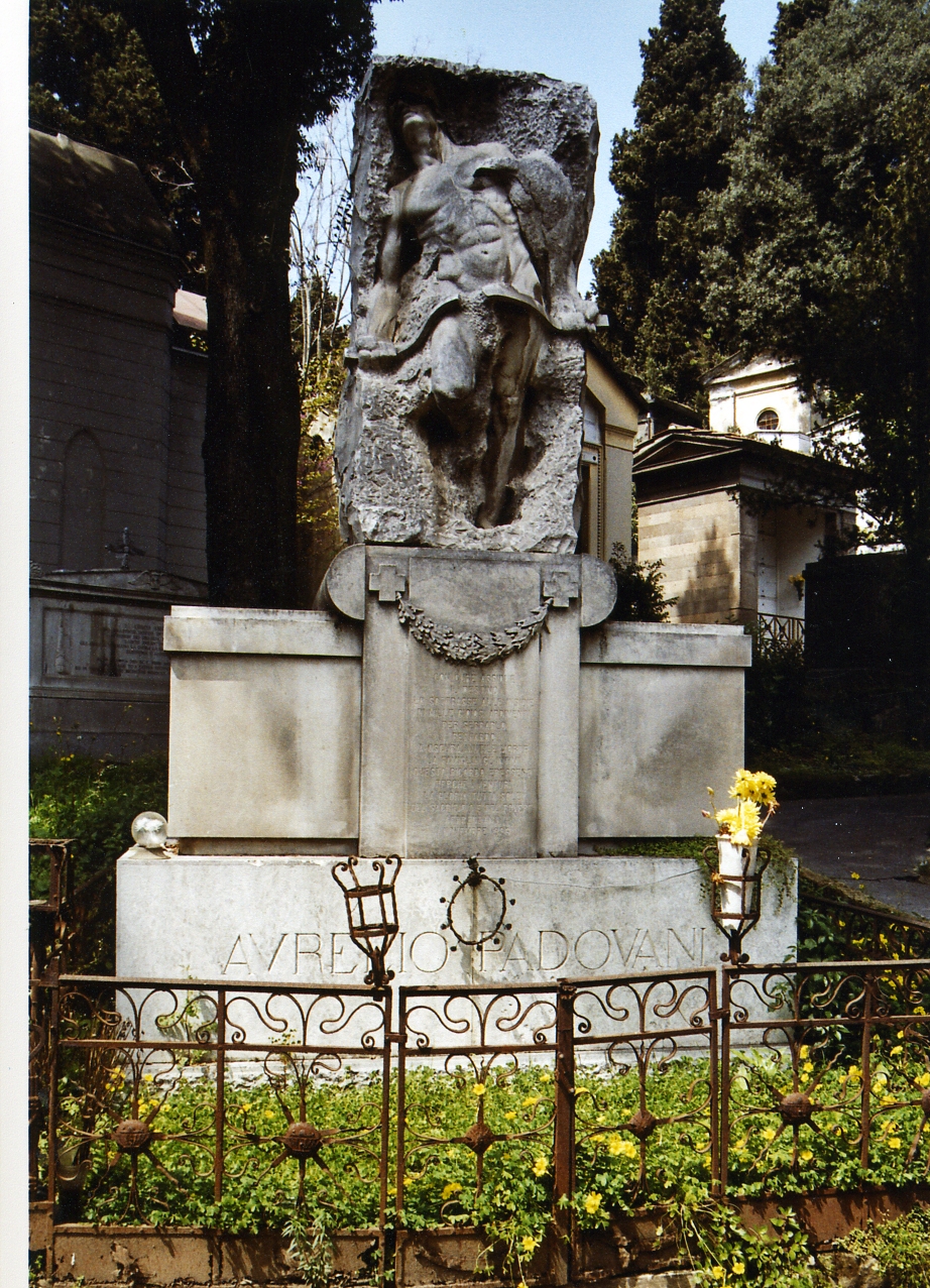 monumento funebre di Ferrara Raffaele (secondo quarto sec. XX)