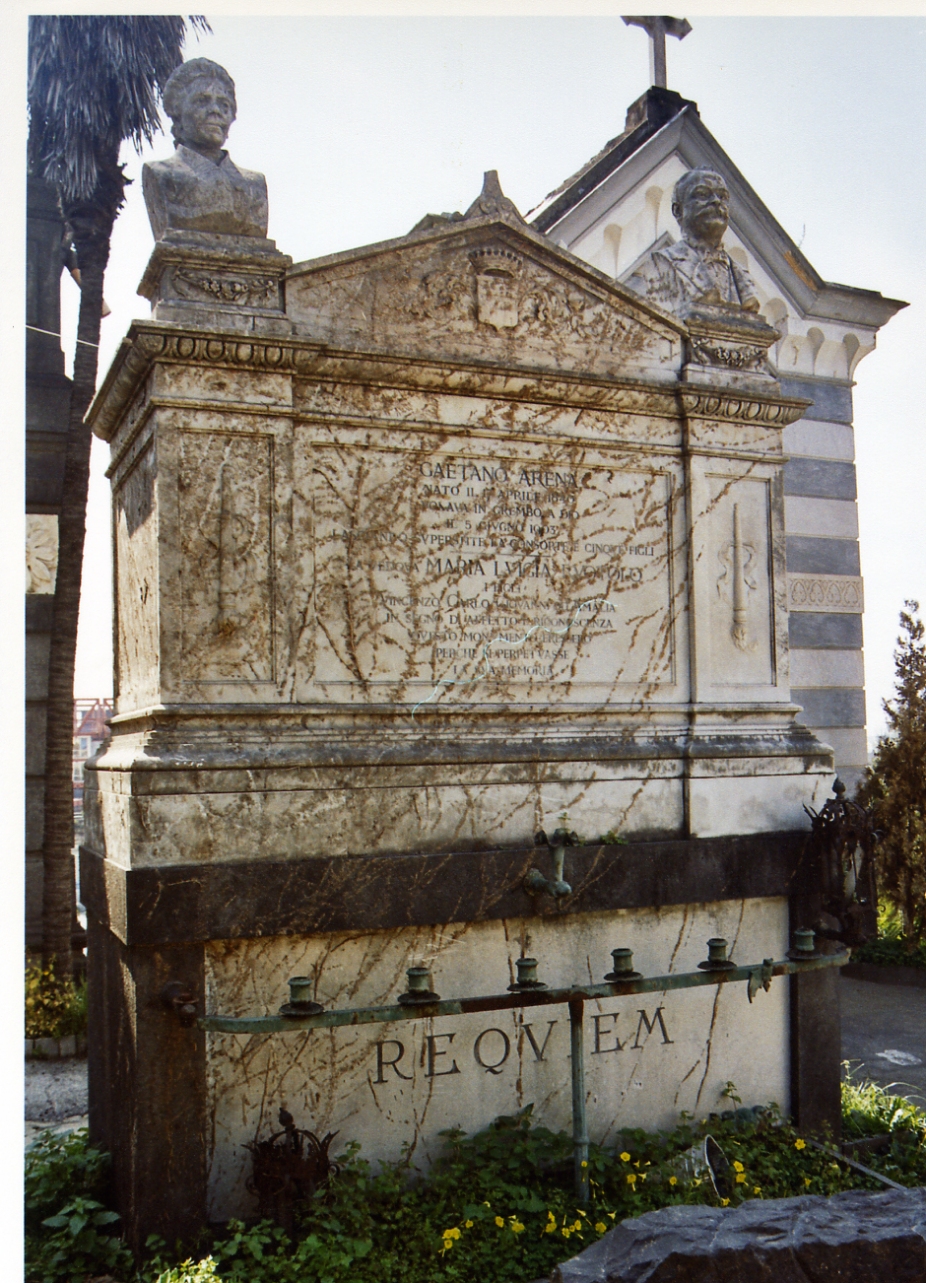 monumento funebre - bottega napoletana (inizio sec. XX)