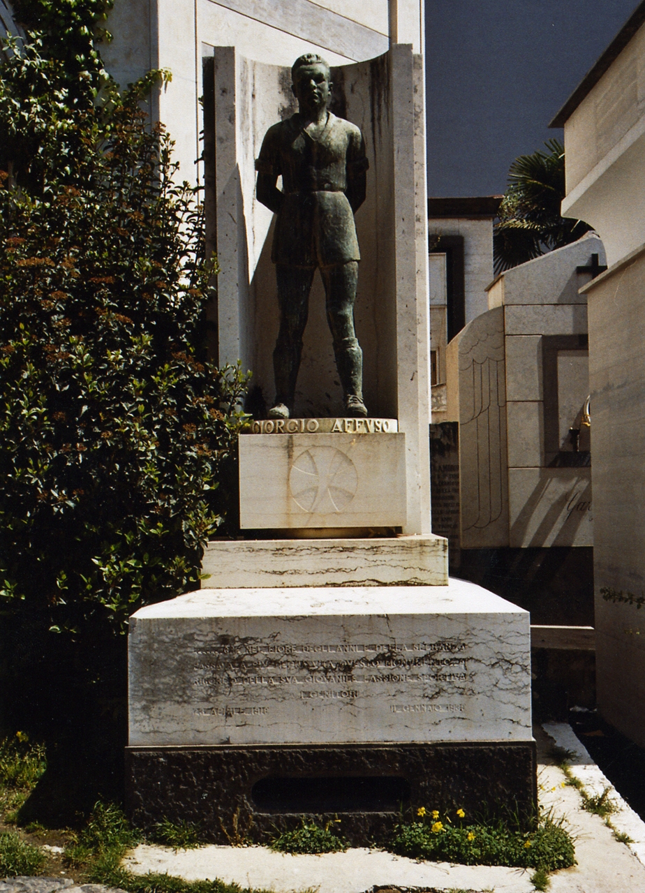 monumento funebre di Gatto Saverio, Calvanese A (secondo quarto sec. XX)