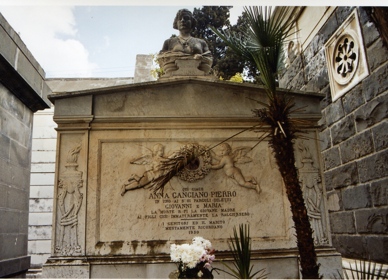 monumento funebre di Cifariello Filippo (maniera) (secondo quarto sec. XX)