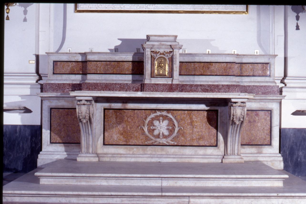 altare, serie di Vanvitelli Carlo, Di Lucca Gennaro (fine/inizio secc. XVIII/ XIX)