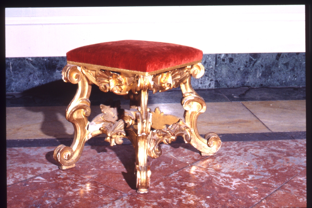 sgabello, serie - bottega napoletana (sec. XVIII)