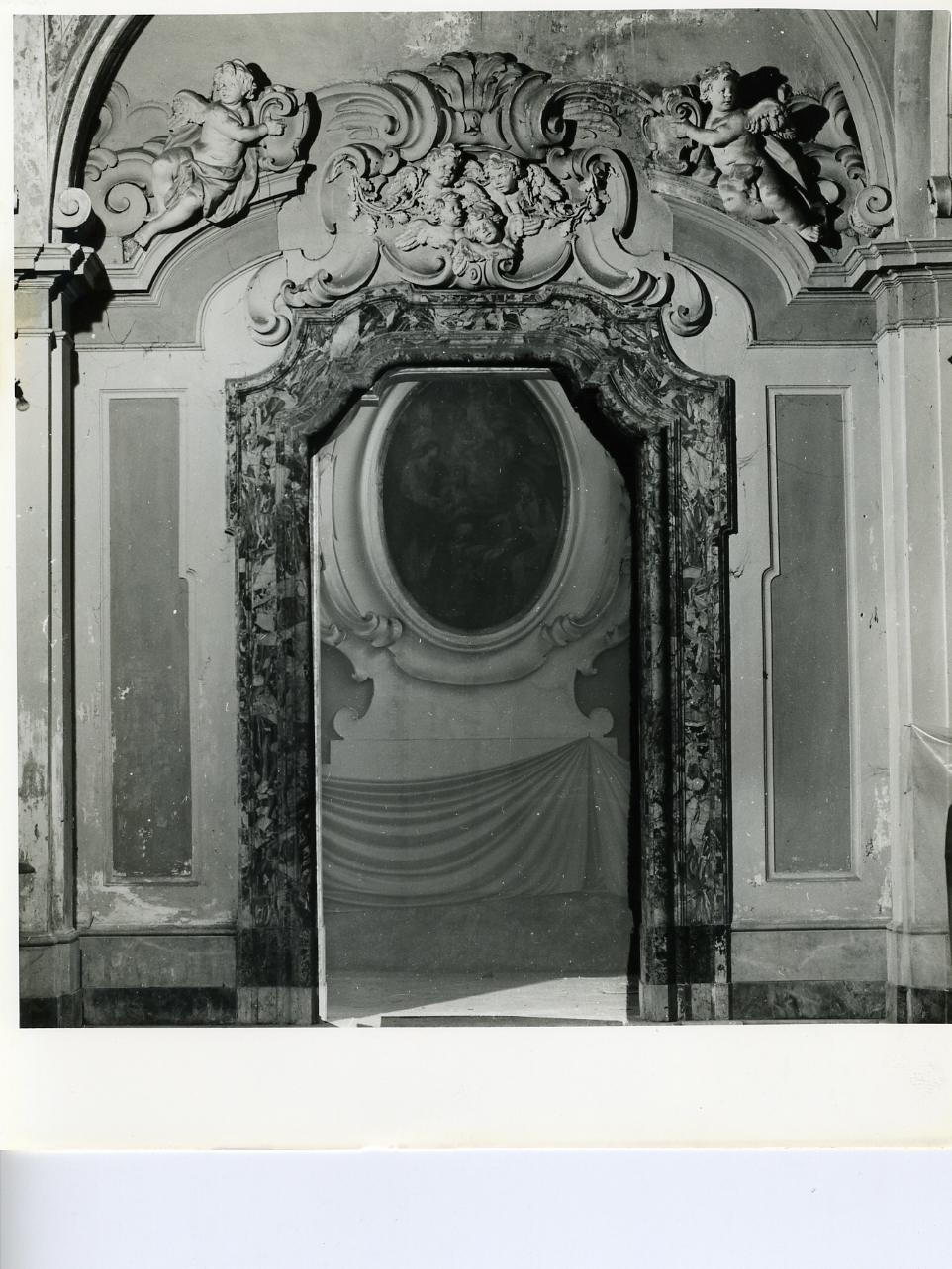 angeli e cherubini con motivi ornamentali (decorazione plastica) di Tagliacozzi Canale Nicola (sec. XVIII)