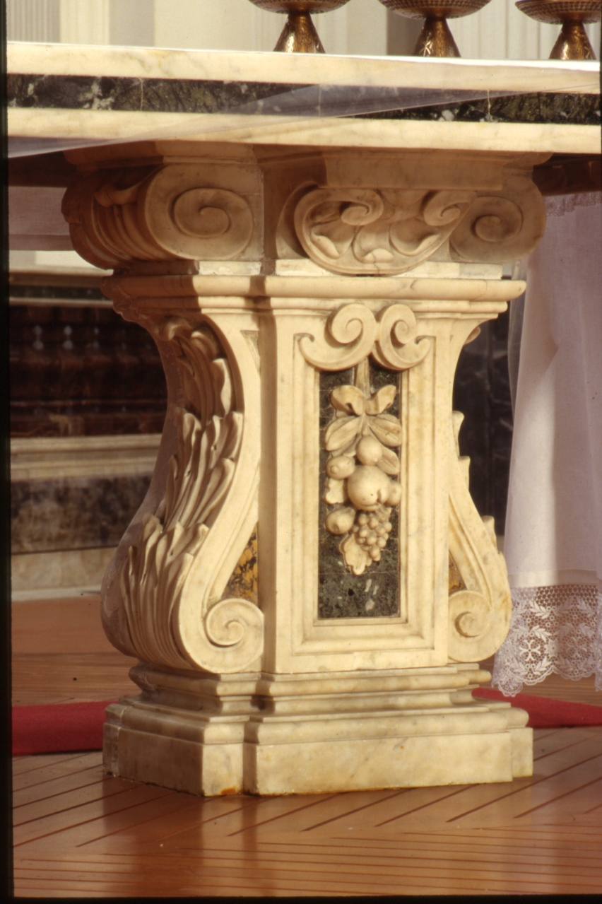 pilastrino, serie - bottega napoletana (metà sec. XVIII)