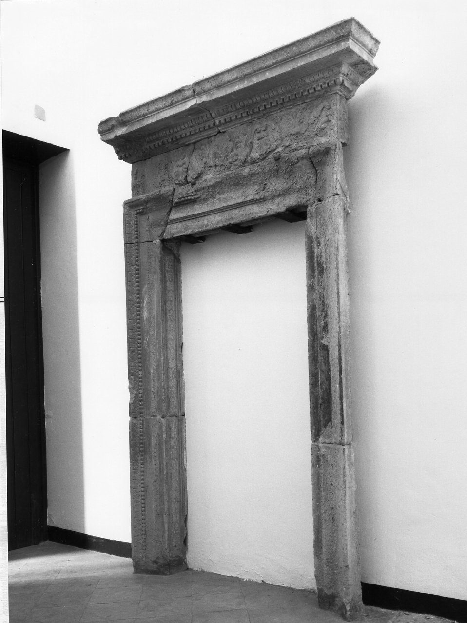 mostra di porta - bottega napoletana (fine sec. XVI)