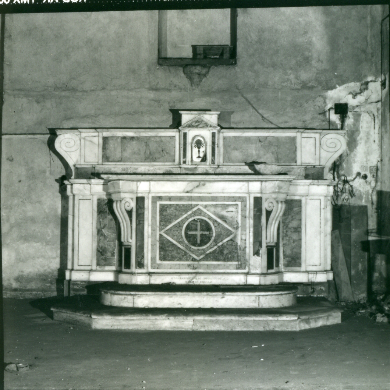 ALTARE - BOTTEGA NAPOLETANA (Metà sec. XIX)