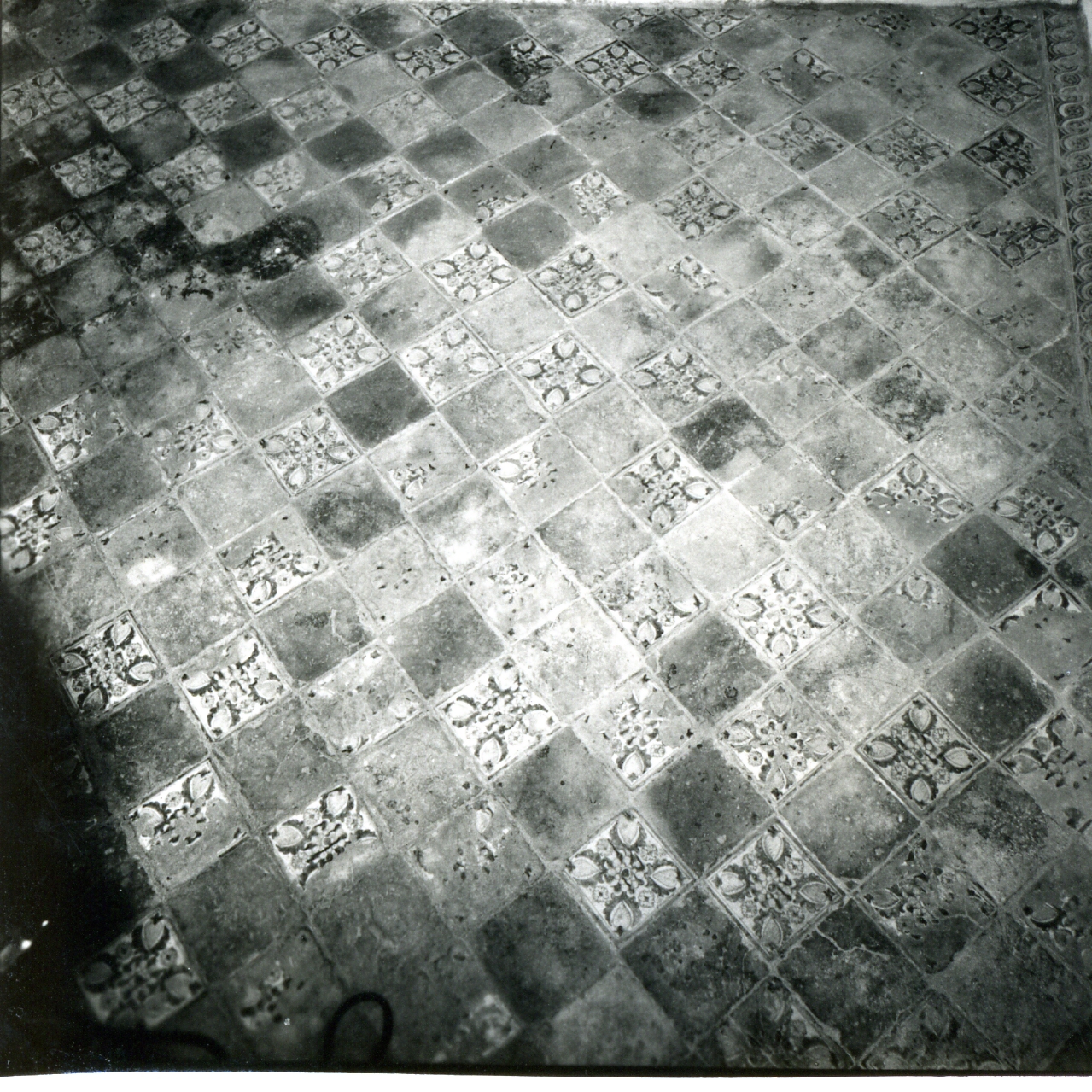 pavimento - bottega napoletana (inizio sec. XVIII)