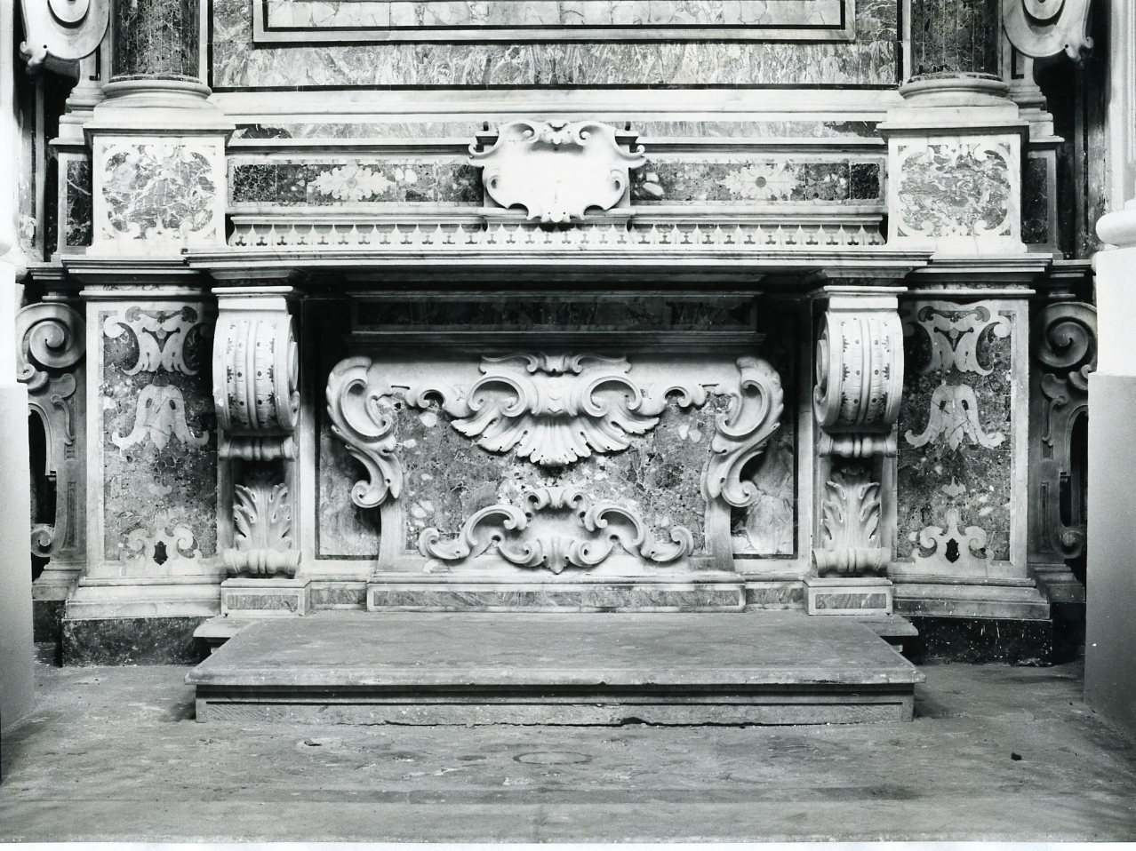 mostra d'altare, elemento d'insieme - bottega napoletana (inizio sec. XVIII)