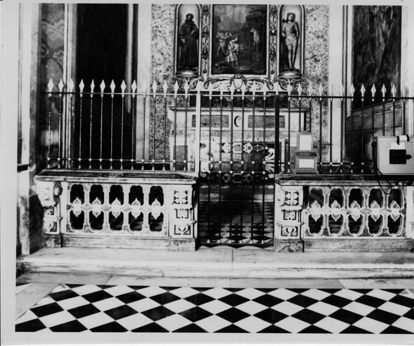 BALAUSTRATA - BOTTEGA NAPOLETANA (Seconda metà sec. XVII)