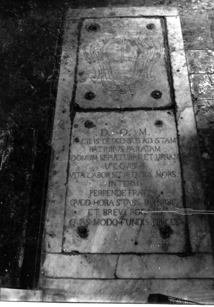 lastra tombale - bottega napoletana (metà sec. XVIII)