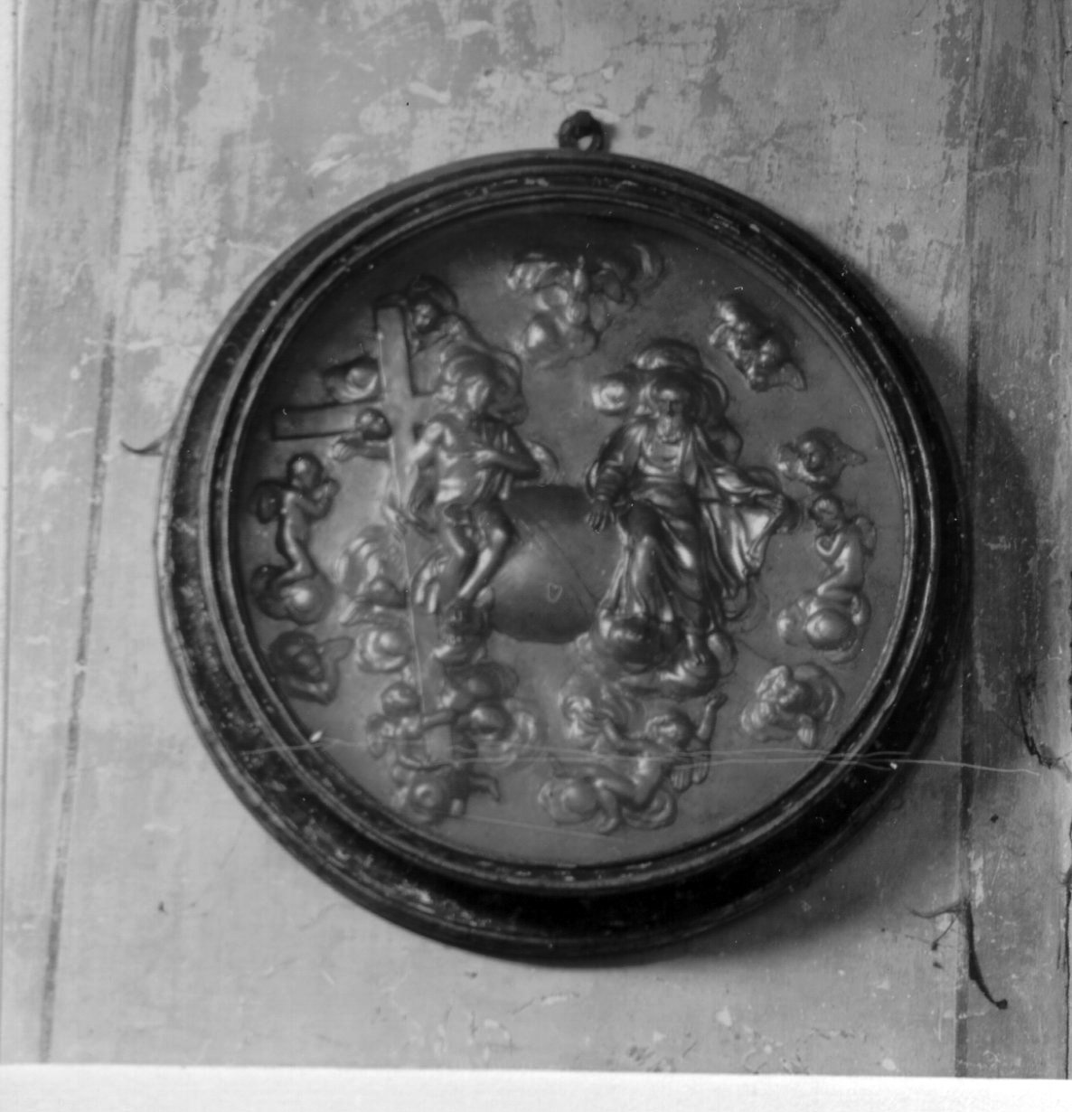 Trinità (rilievo) di Agnello Milano (sec. XIX)