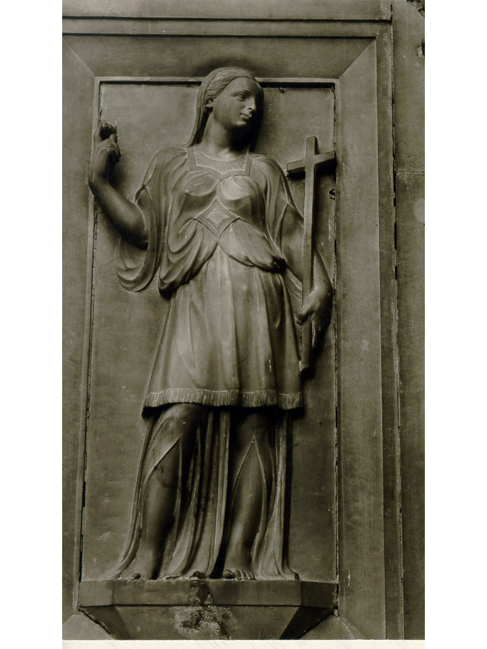 figura allegorica femminile (rilievo) - bottega napoletana (metà sec. XVI)