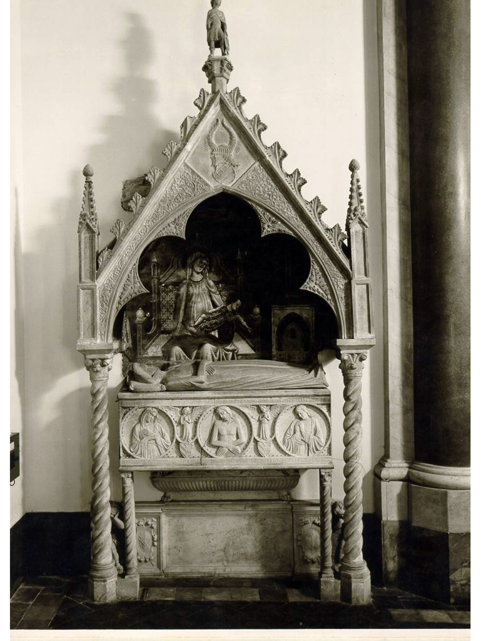 monumento funebre - bottega napoletana (sec. XVII)