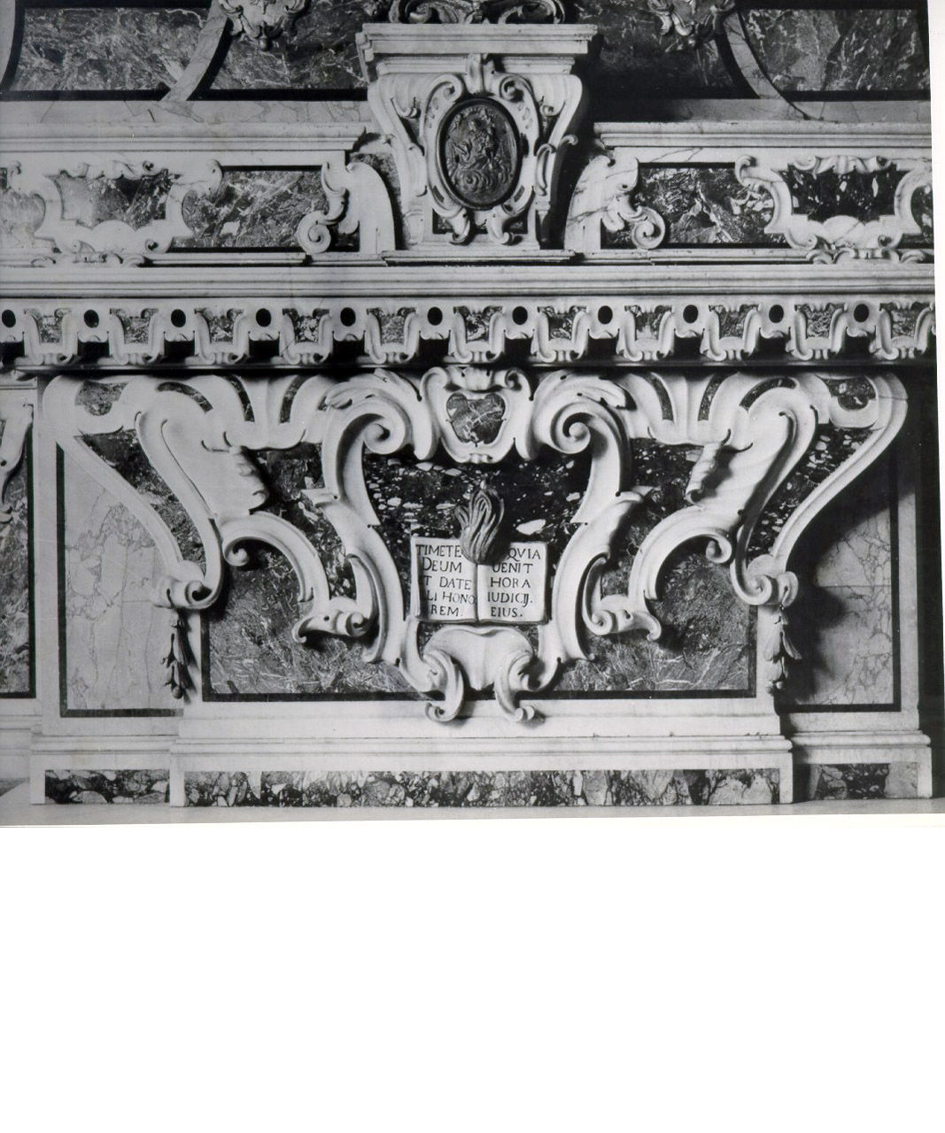 altare - bottega napoletana (prima metà sec. XVIII)